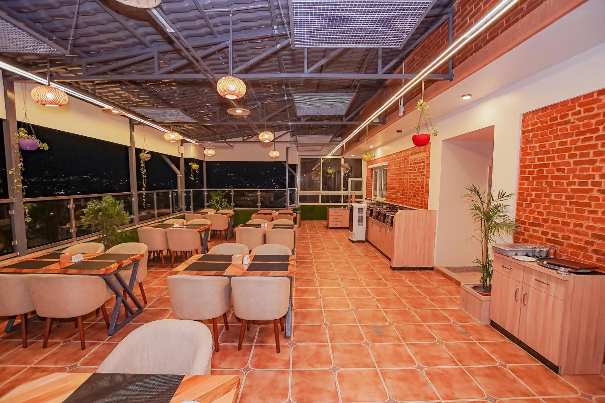 Hotel Vistara Katmandou Extérieur photo
